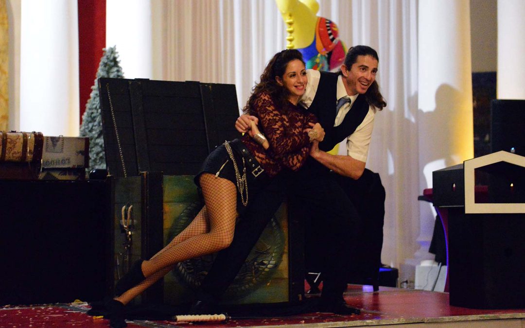 le spectacle du magicien en  camping