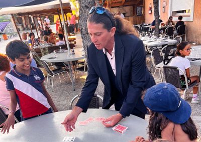 magicien close-up au camping sylvain bottello
